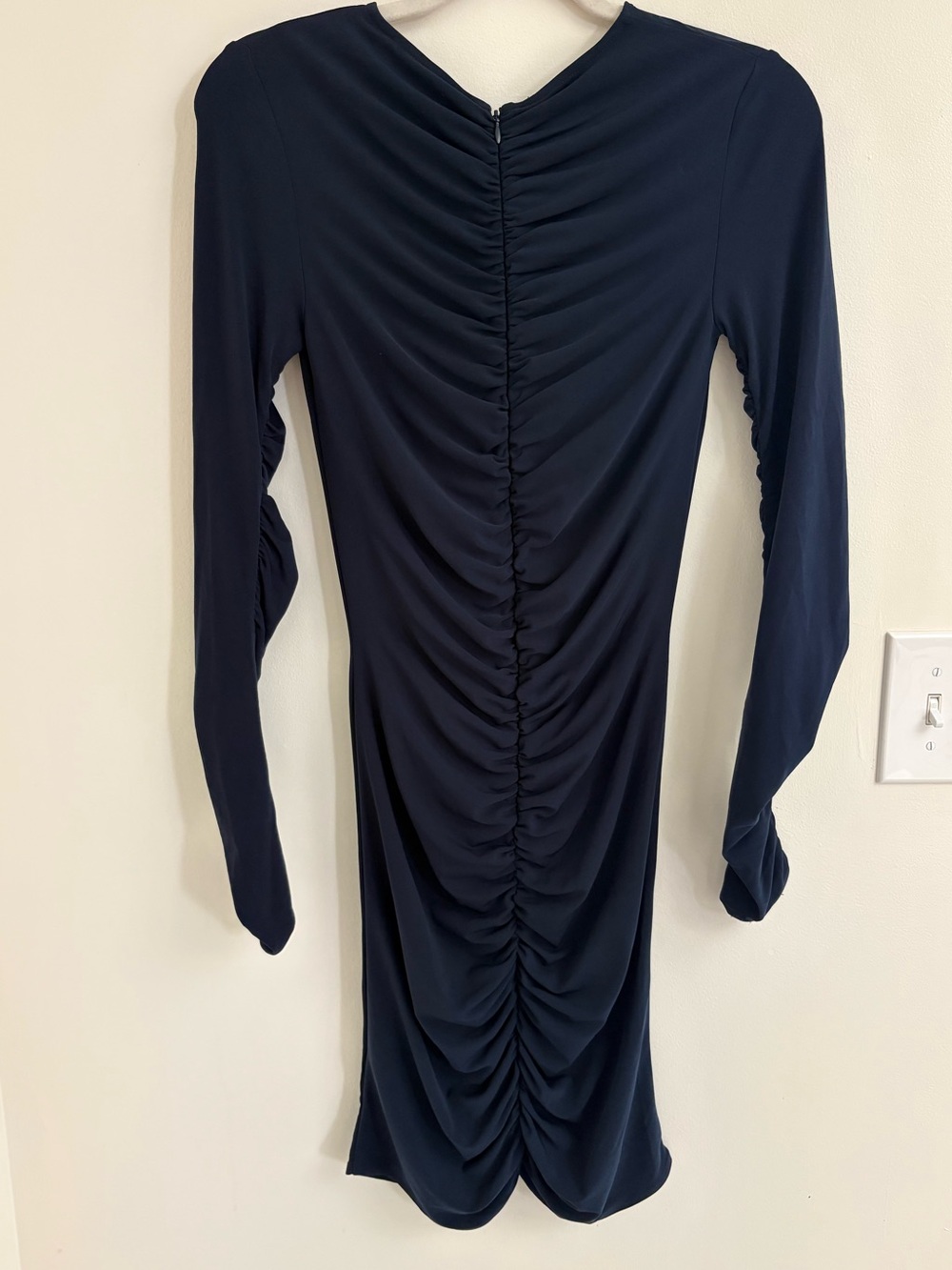 Reiss Harriet Night Navy Ruched Ruffle Bodycon Mini Dress US 0 luxury old money - Picture 3 of 8